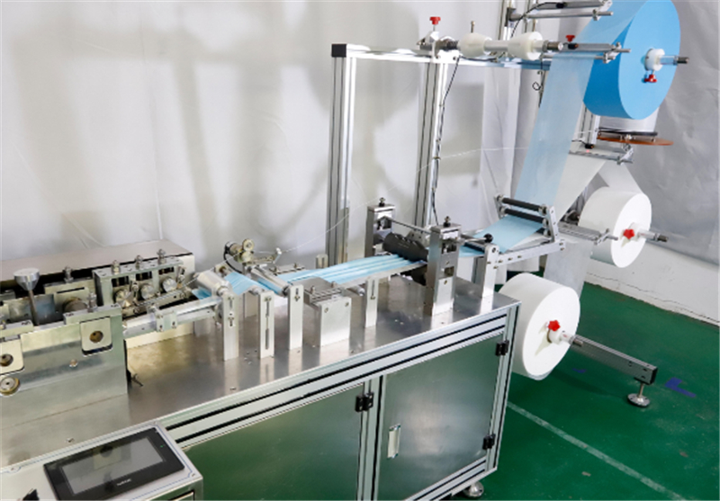 Automatic Disposable Medical Mask Making Machine  (2)